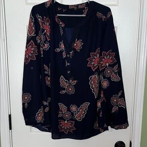 Chic Floral Button-Down Blouse